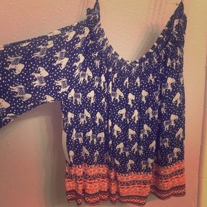 Shoulder-less blouse